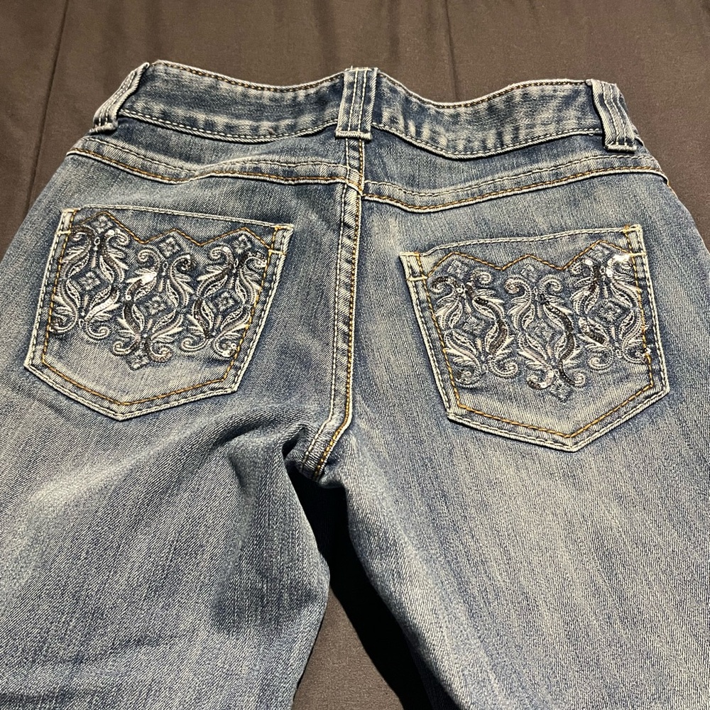 INC International Concepts Light Blue Cropped Jeans